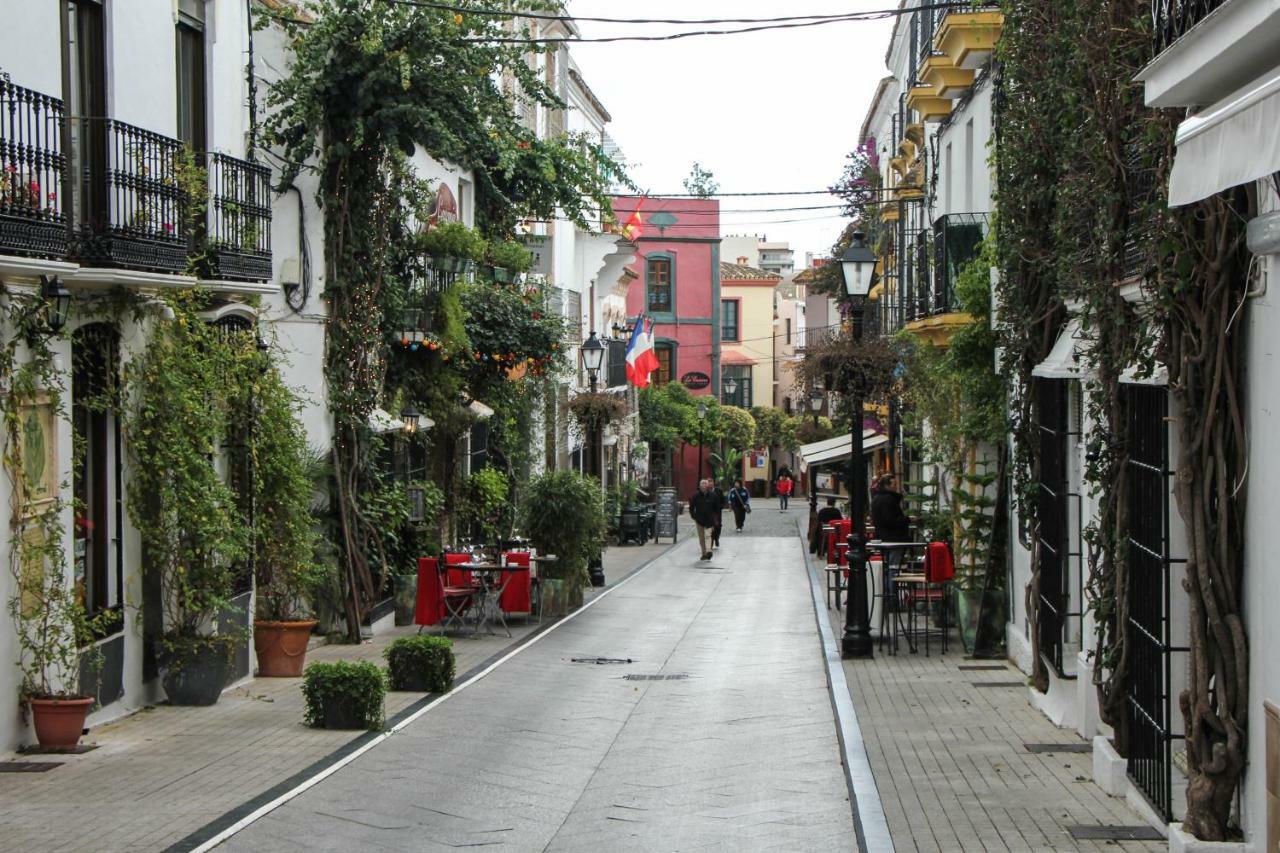 Charming Central Apt In Marbella Bagian luar foto