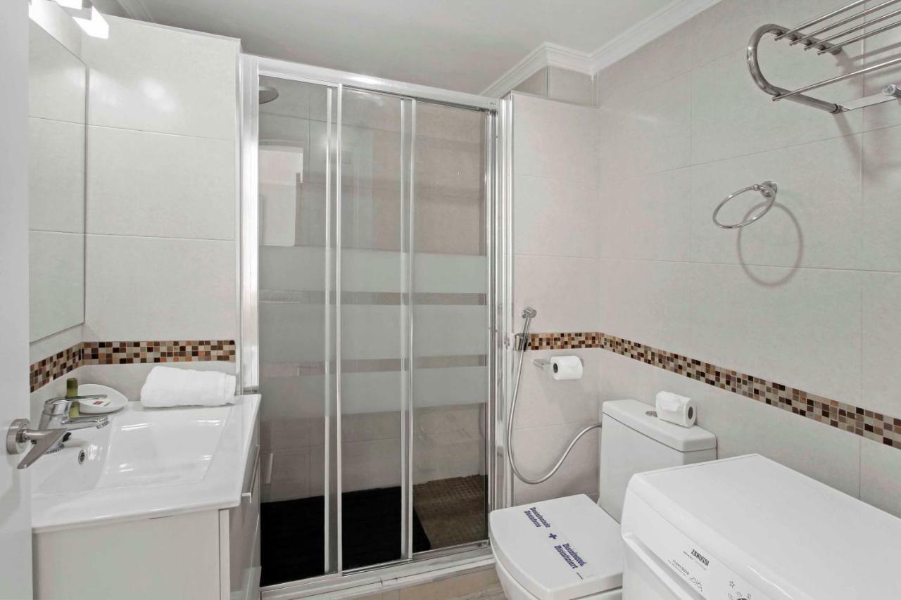 Charming Central Apt In Marbella Bagian luar foto