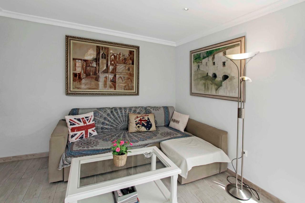 Charming Central Apt In Marbella Bagian luar foto